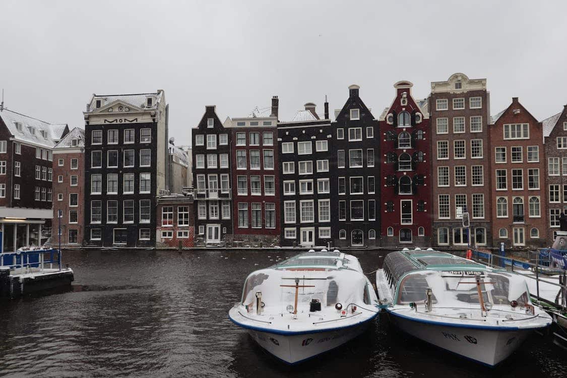 Celebrate the Holidays in Style with Taxi Amsterdam -  Your Trusted Holiday Transportation Partner